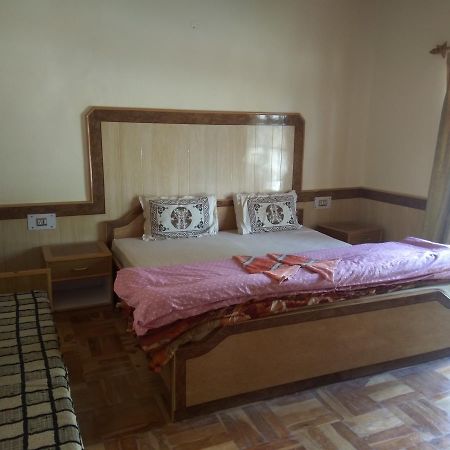 Gangs-Shun Homestay Leh Buitenkant foto