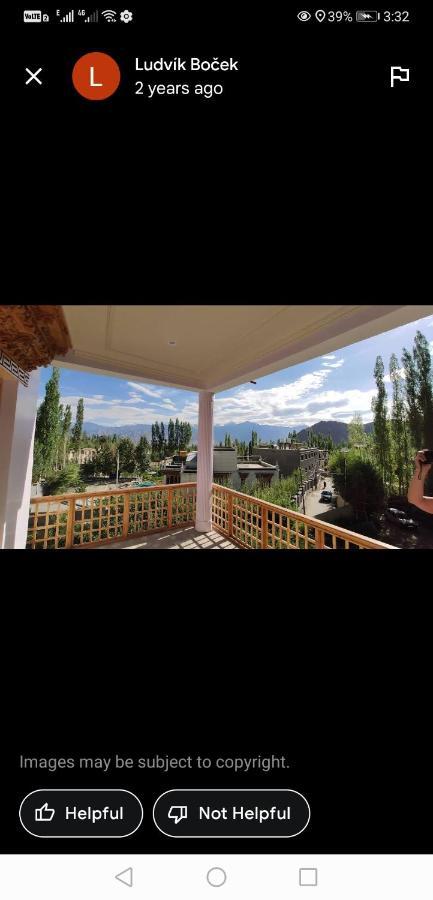 Gangs-Shun Homestay Leh Buitenkant foto