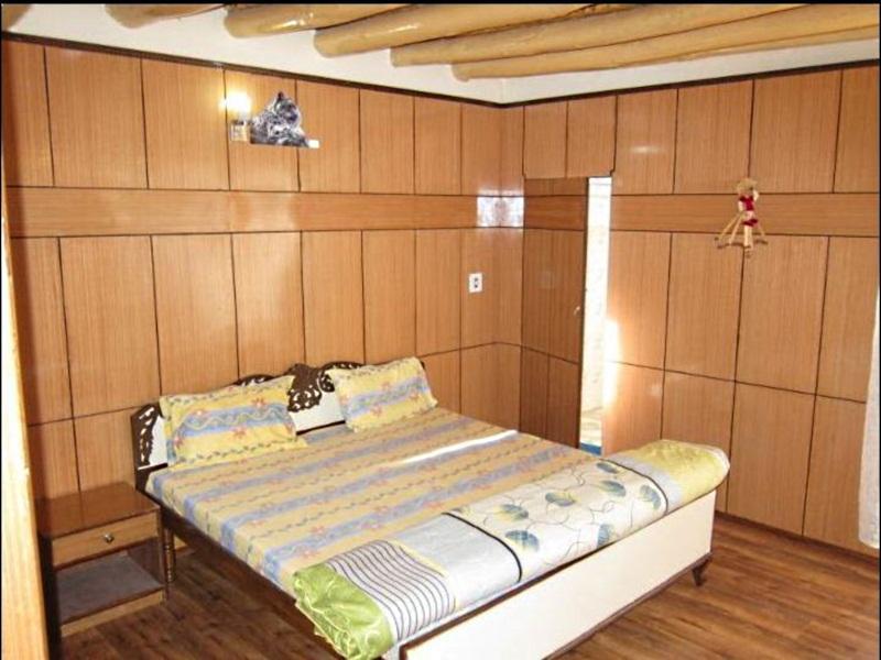 Gangs-Shun Homestay Leh Buitenkant foto