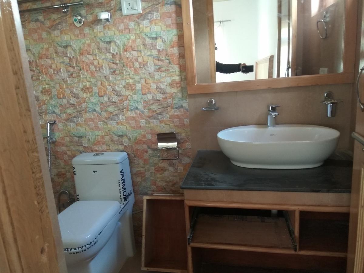 Gangs-Shun Homestay Leh Buitenkant foto